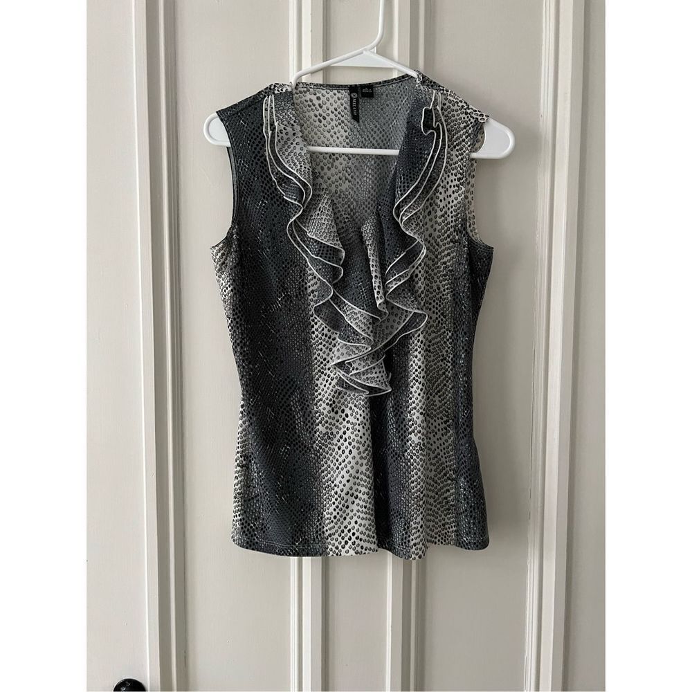 Milano black gray and cream snakeskin ruffled stretch tank S